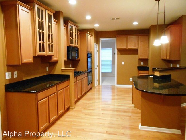 Building Photo - 111 Scotts Bluff Dr