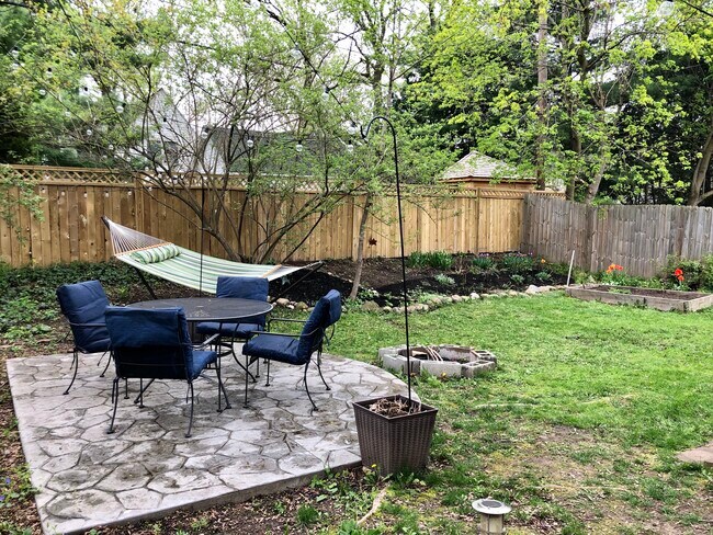 patio interior - 222 Buena Vista Ave