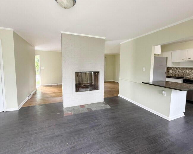 Foto del edificio - 3580 Dorchester Rd