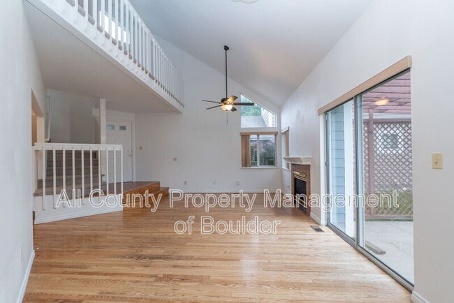 Building Photo - 4894 Hopkins Pl