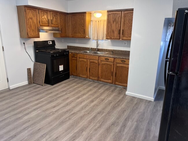 Kitchen - 2221 Leechburg Rd