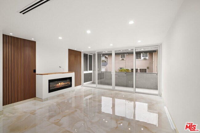 Foto del edificio - 125 W Mountain St