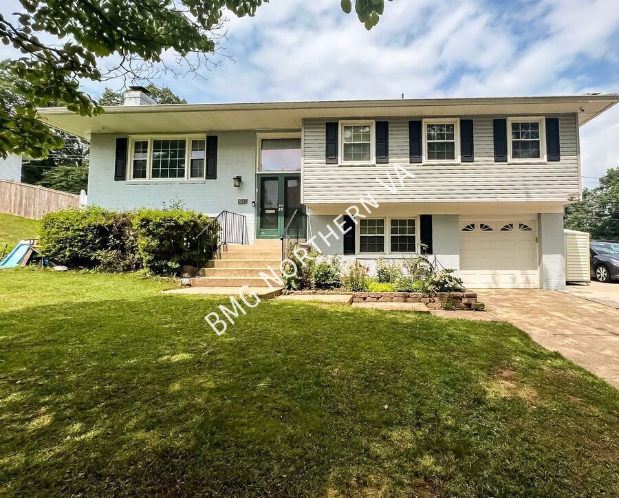 Photo - 8237 Smithfield Ave-