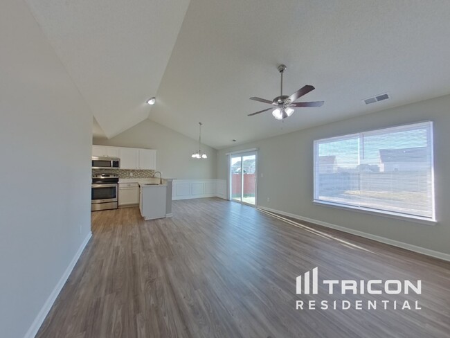 Foto del edificio - 12308 Summer Creek Ln