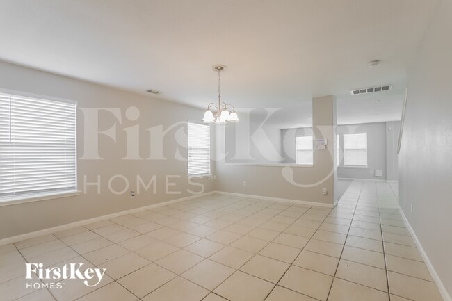 Foto del edificio - 6626 Winter Mountain Ln