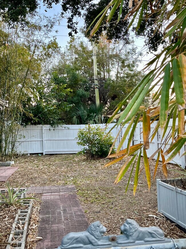 Foto del edificio - 5016 18th Ave S