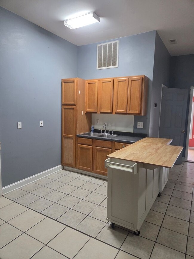 Building Photo - 81 Bridle Way