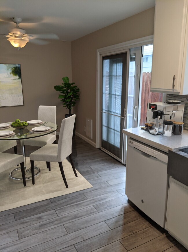 587 N Garfield Ave, Pasadena, CA 91101 Townhome Rentals in Pasadena