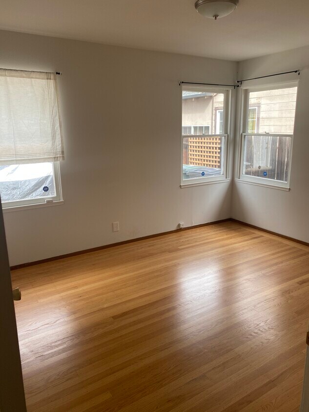 2247 Menalto Ave, East Palo Alto, CA 94303 House Rental in East Palo