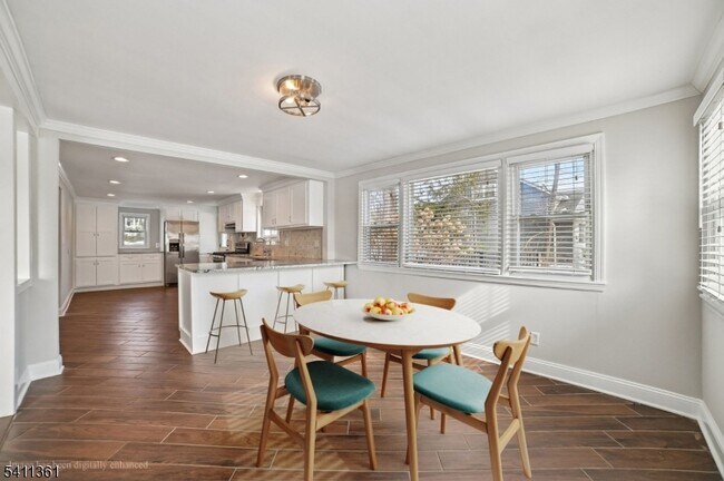 Foto del edificio - 64 Shunpike Rd