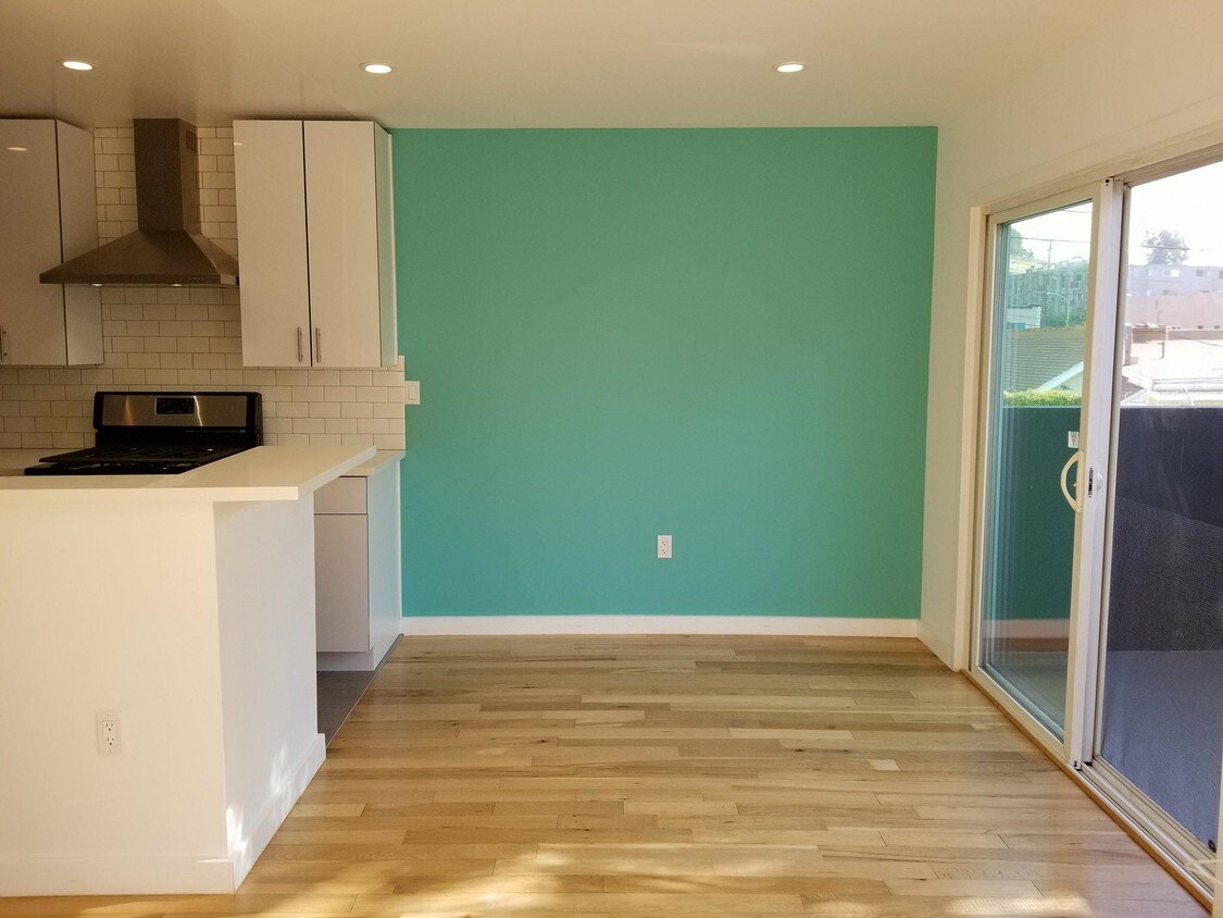 Foto principal - 612 N Rampart Blvd