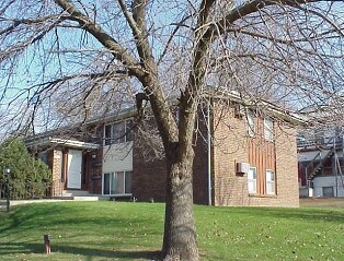 Primary Photo - 625 D Ave
