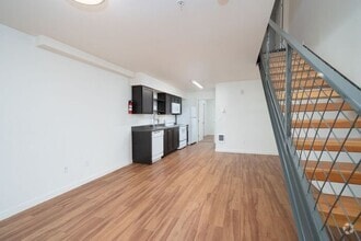 Building Photo - 10740 NE Wygant St