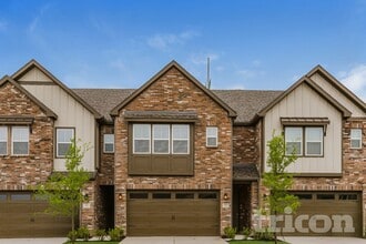 Building Photo - 3027 Songbird Ln