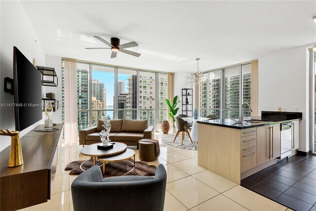 Foto del edificio - 79 SW 12th St