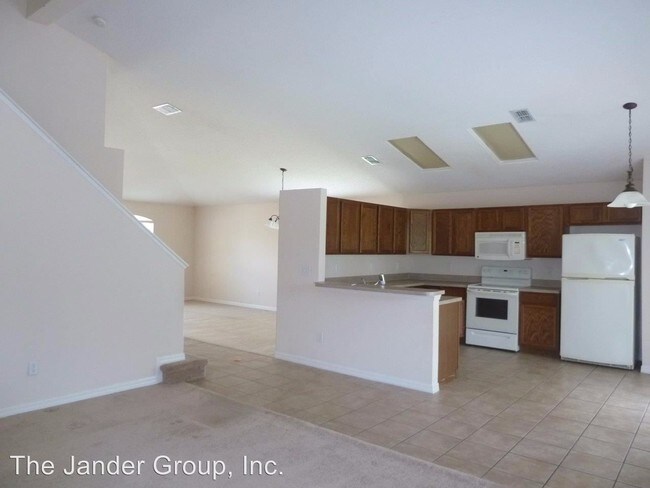 Building Photo - 4 br, 2.5 bath House - 2272 Hillshire Drive