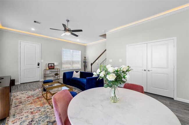 Building Photo - 15807 Loch Laggan Dr