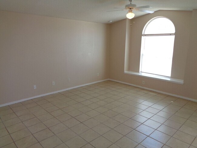 Foto del edificio - Adorable Single Level Eastside Home With E...