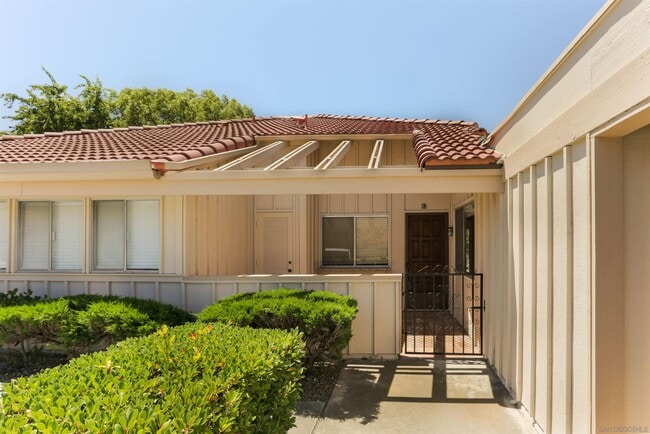 Building Photo - 17464 Plaza Cerado
