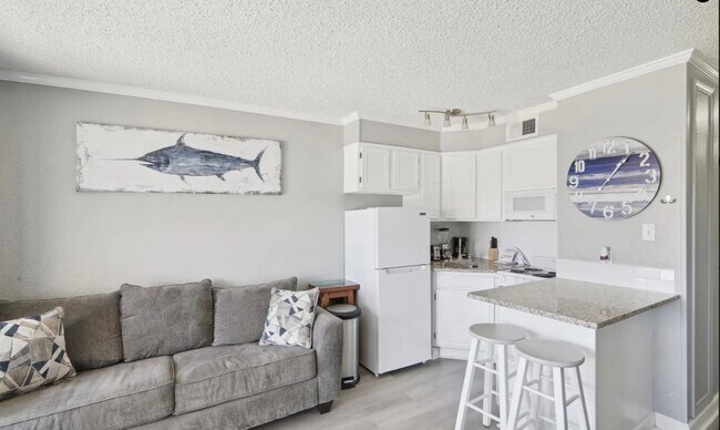 Foto del edificio - 6102 Seawall Blvd