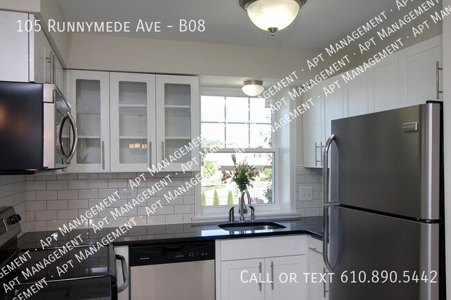 Building Photo - 105 Runnymede Ave