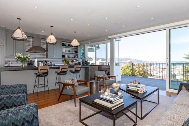 Foto del edificio - HUGE 5BR/6.5BA Renovated Pacific Heights G...