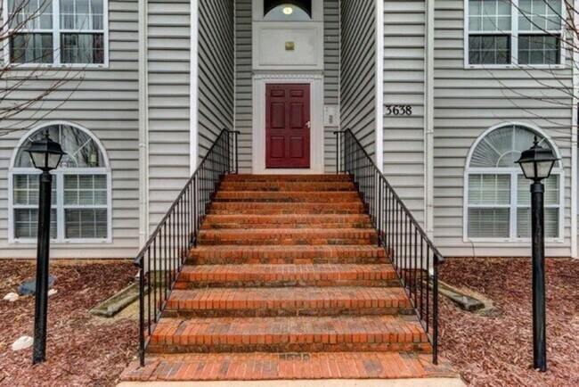 Building Photo - Welcome Home!