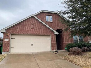 Building Photo - 1409 Toucan Dr