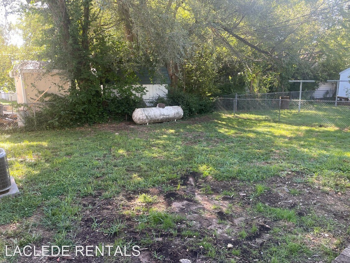 Primary Photo - 2 br, 1 bath House - 674 Milcreek