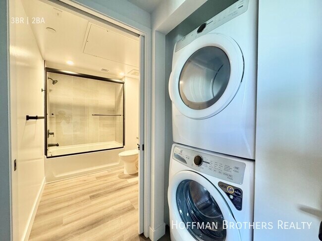 Foto del edificio - 10806 Blix St