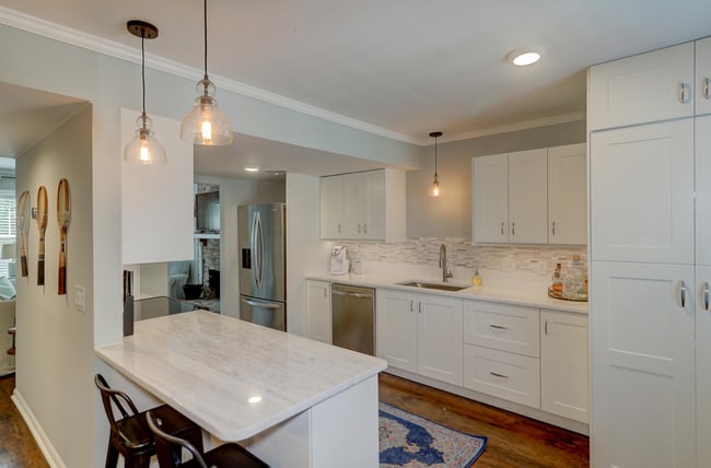 Building Photo - Beautiful Mt. Pleasant Home!