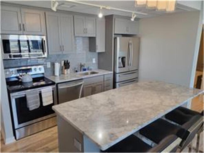 Foto del edificio - 8161 33rd Ave S