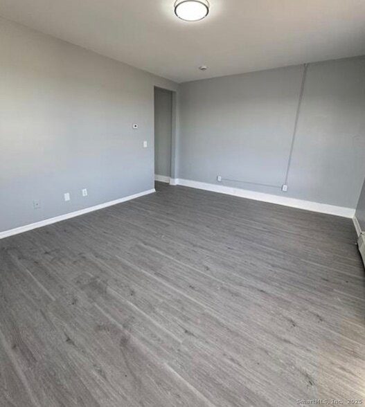 Foto del edificio - 511 E Main St