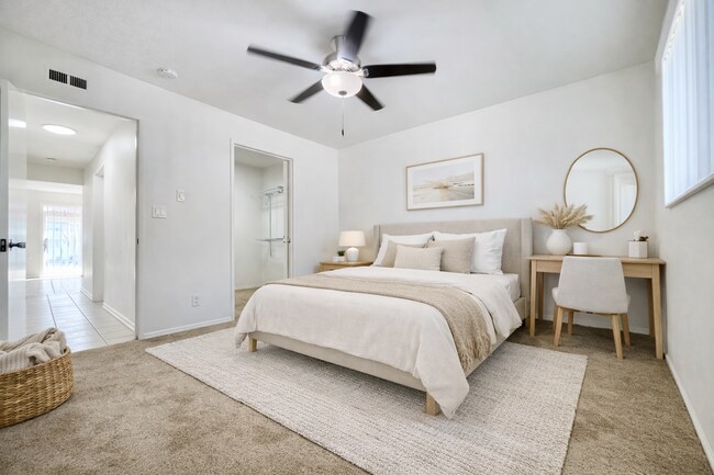 Foto del edificio - 7712 Cypress Dr