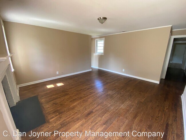 Foto del edificio - 3 br, 2 bath House - 106 Brockman St