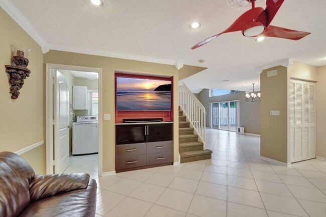 Building Photo - 6347 Barton Creek Cir
