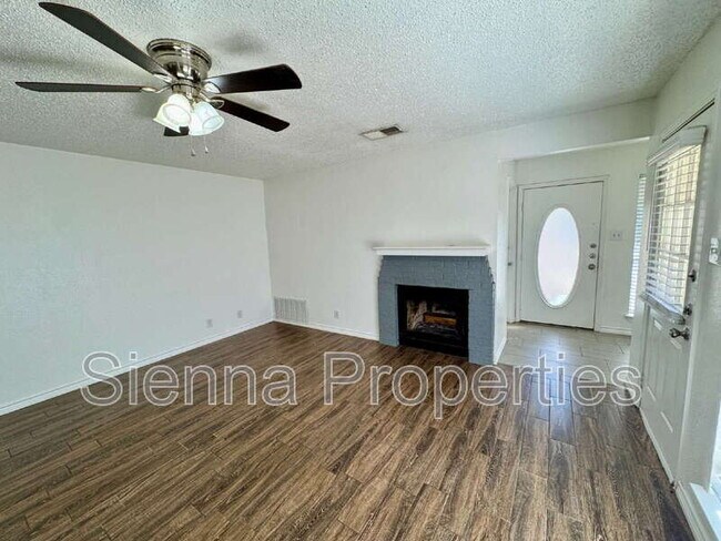 Foto del edificio - 9206 Kempler Dr