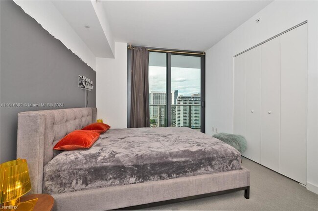 Foto del edificio - 3 br, 2 bath House - 501 NE 31st St Unit 2001