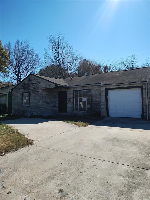 Building Photo - 8610 Tilgham St