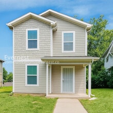 Building Photo - 4014 Park Ave