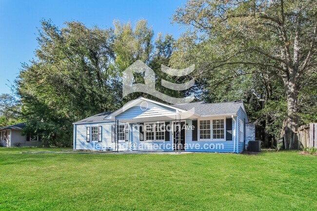 Foto del edificio - 742 Sommer St NE