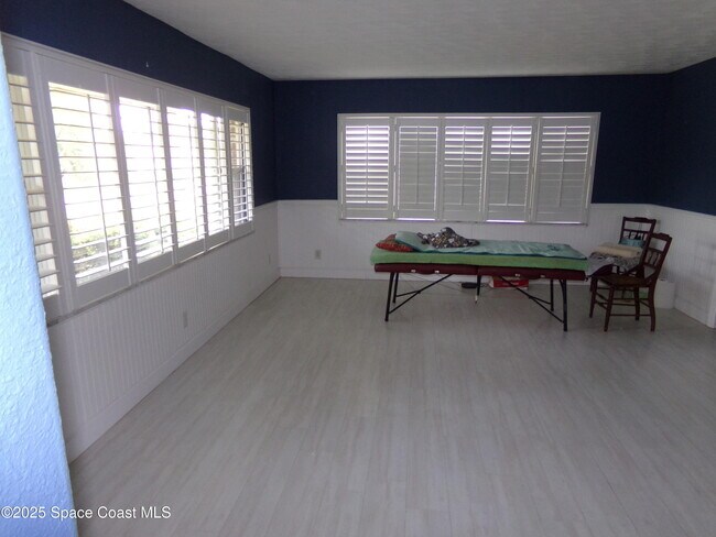 Foto del edificio - 1131 Glenham Dr NE