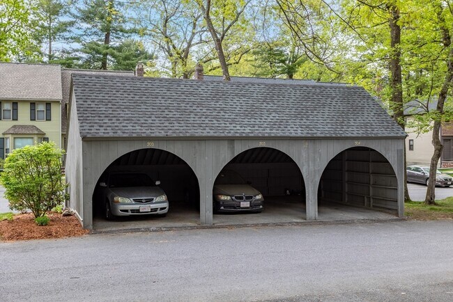 Building Photo - 500 Wellman Ave