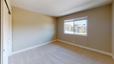 Interior Photo - CitySouth