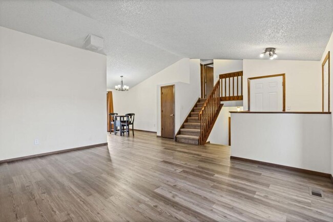 Foto del edificio - 2264 Danielle Ct