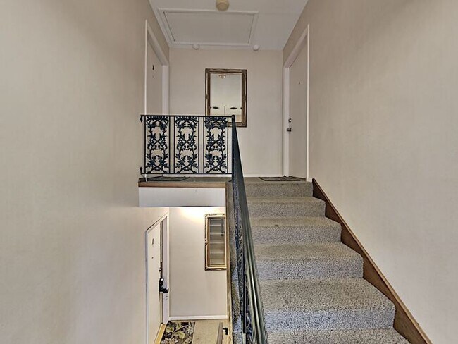 Foto del edificio - Try this one on for size!