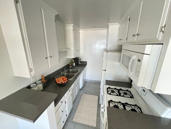 Foto del interior - 3982 Inglewood Boulevard