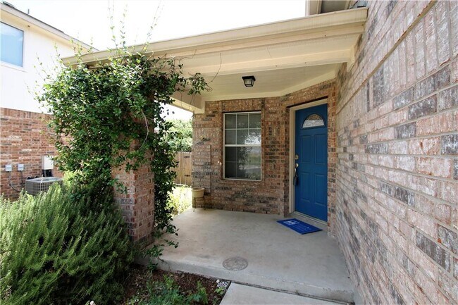 Foto del edificio - 1401 Melissa Oaks Ln