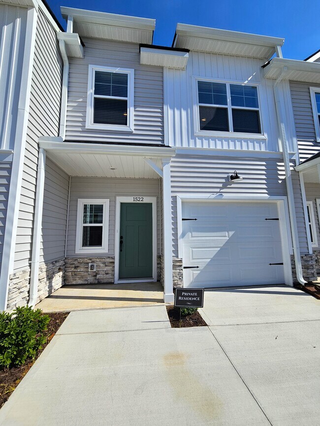 Foto del edificio - 1522 Yellowwood Ct