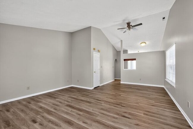 Building Photo - 6708 Wimbledon Dr